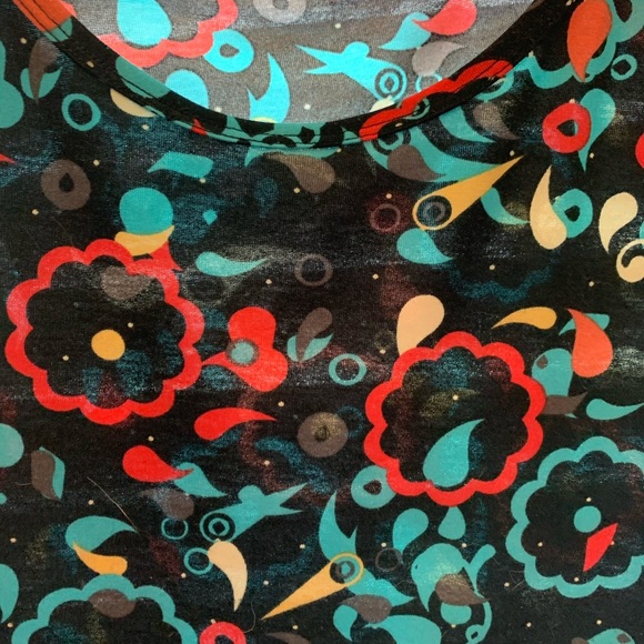 Lula Roe Flower Tunic - Picture 4 of 4